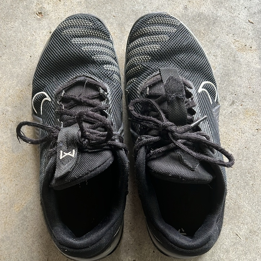 Nike Metcon 8 - Picture 2 of 3
